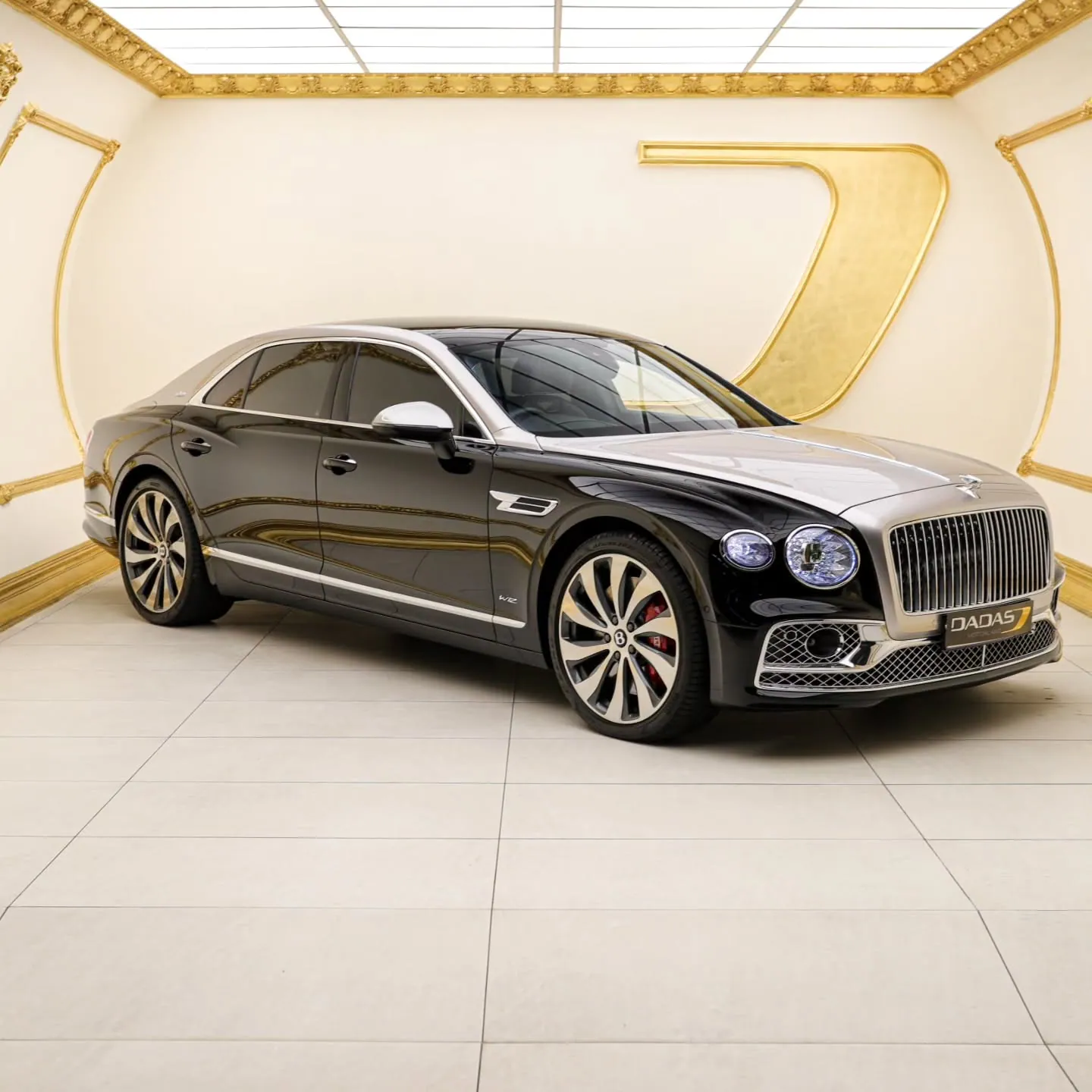 Flying Spur W12 First Edition thumbnail 2